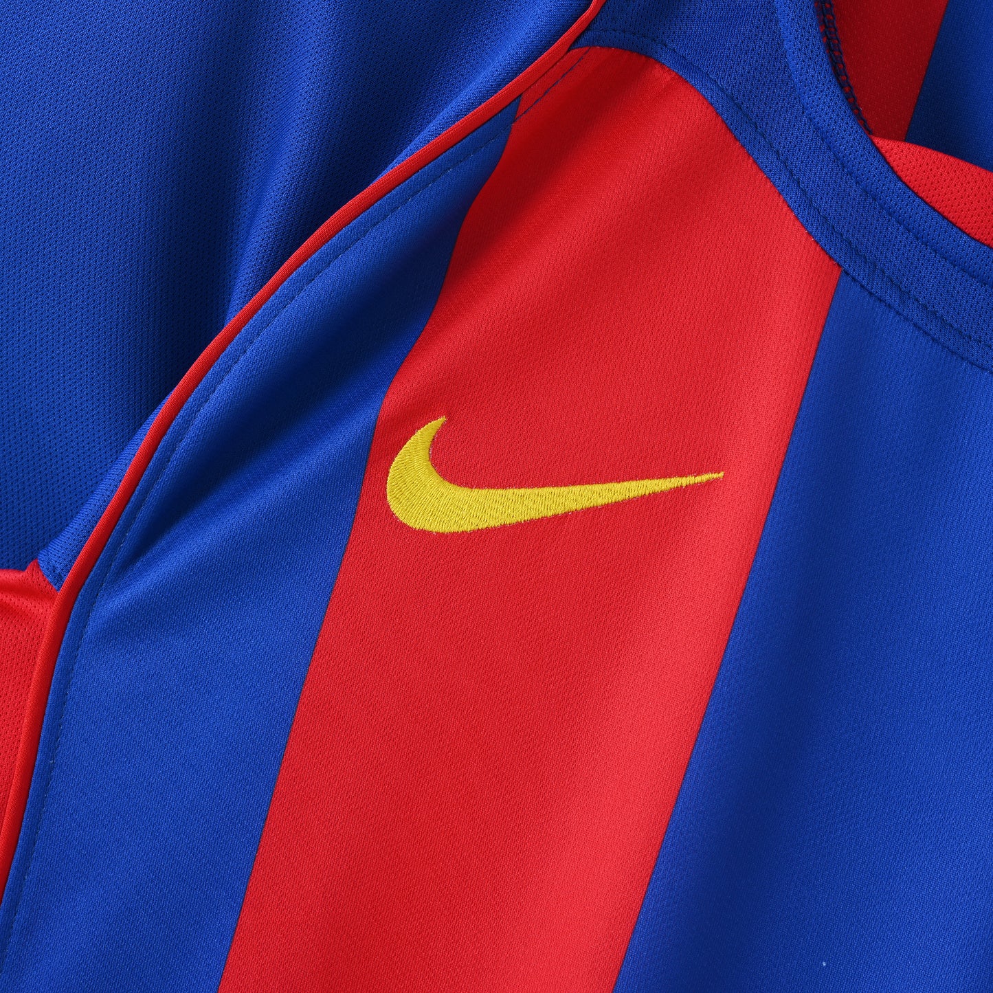 🔴🔵Φανέλα FC Barcelona – Εντός έδρας 2005/06 (Nike)