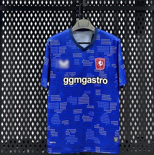 Τβέντε 1 Custom 2026