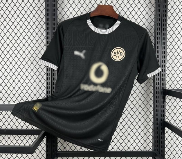 Ντόρντμουντ 2 Custom 2026/27