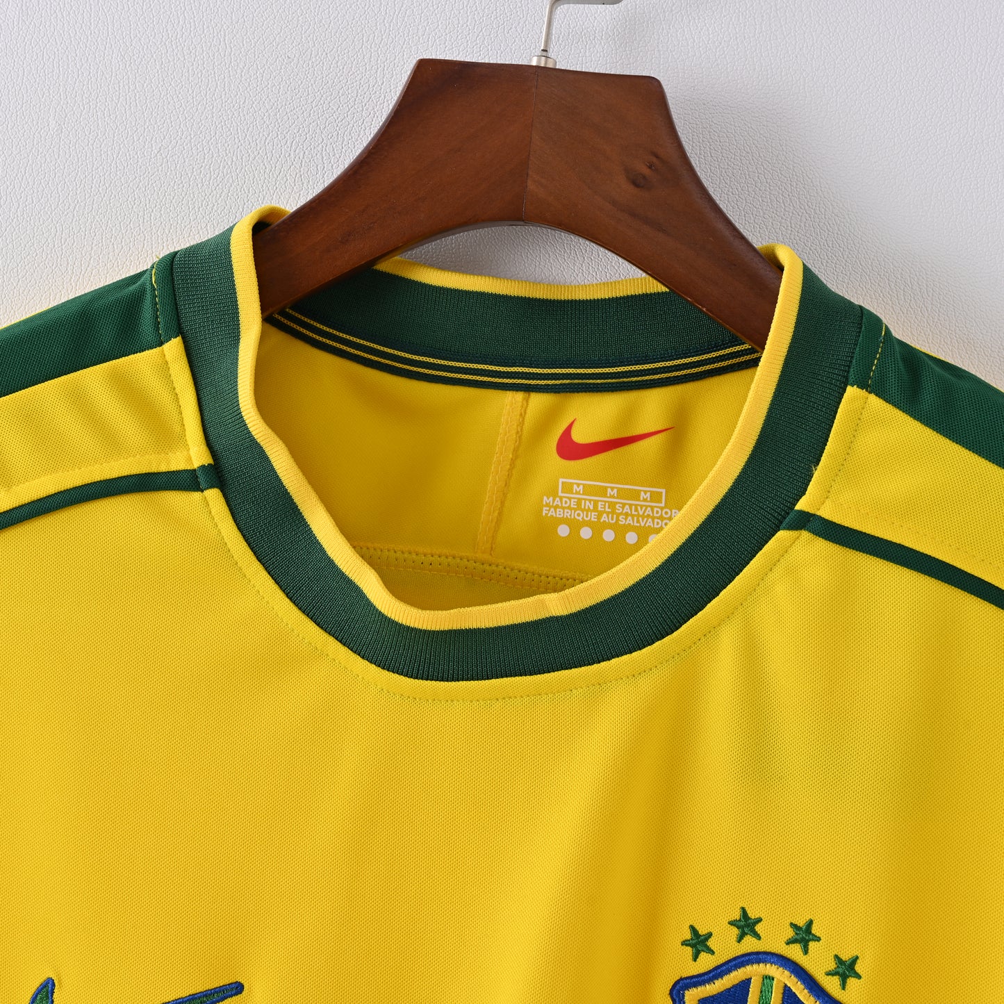 🟡🟢 Φανέλα Brazil 2002 Home Jersey – World Cup Glory Edition
