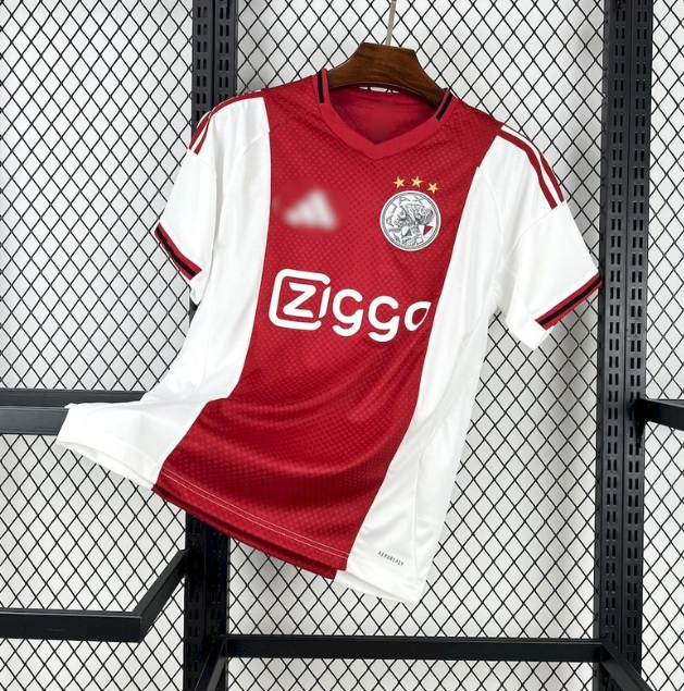 Άγιαξ 8 Custom 2026