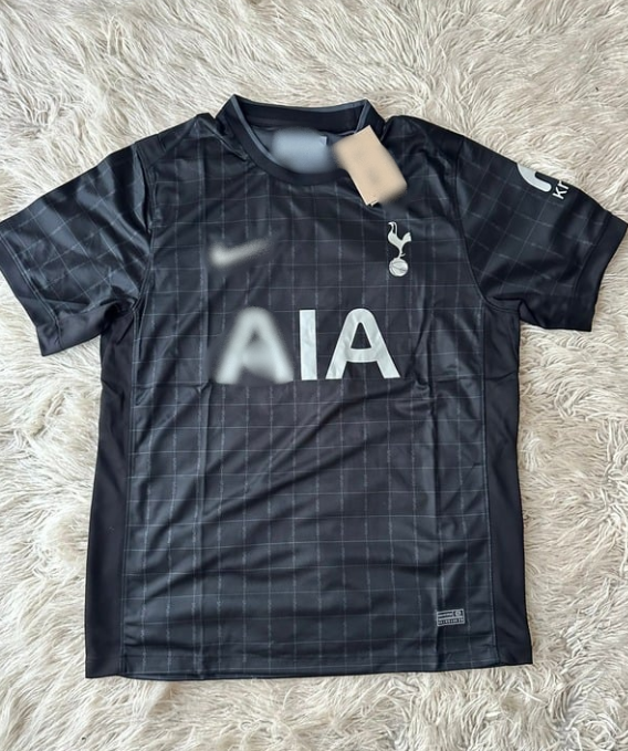 Τοττενάμ AWAY 2026 Custom
