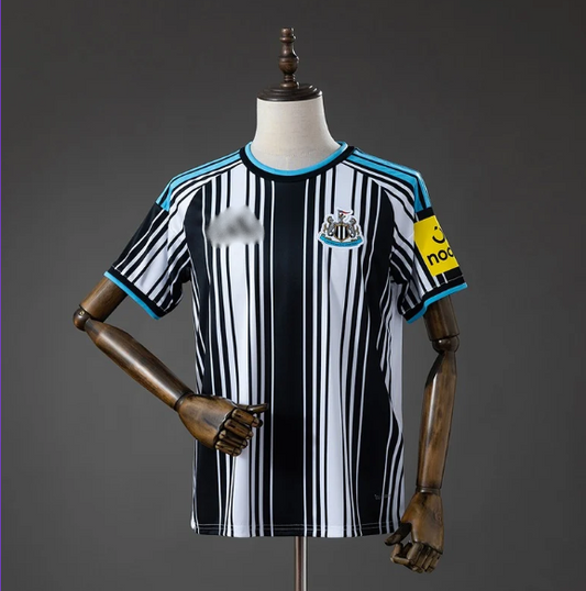 Νιούκασλ Εντός 2026/27 Custom