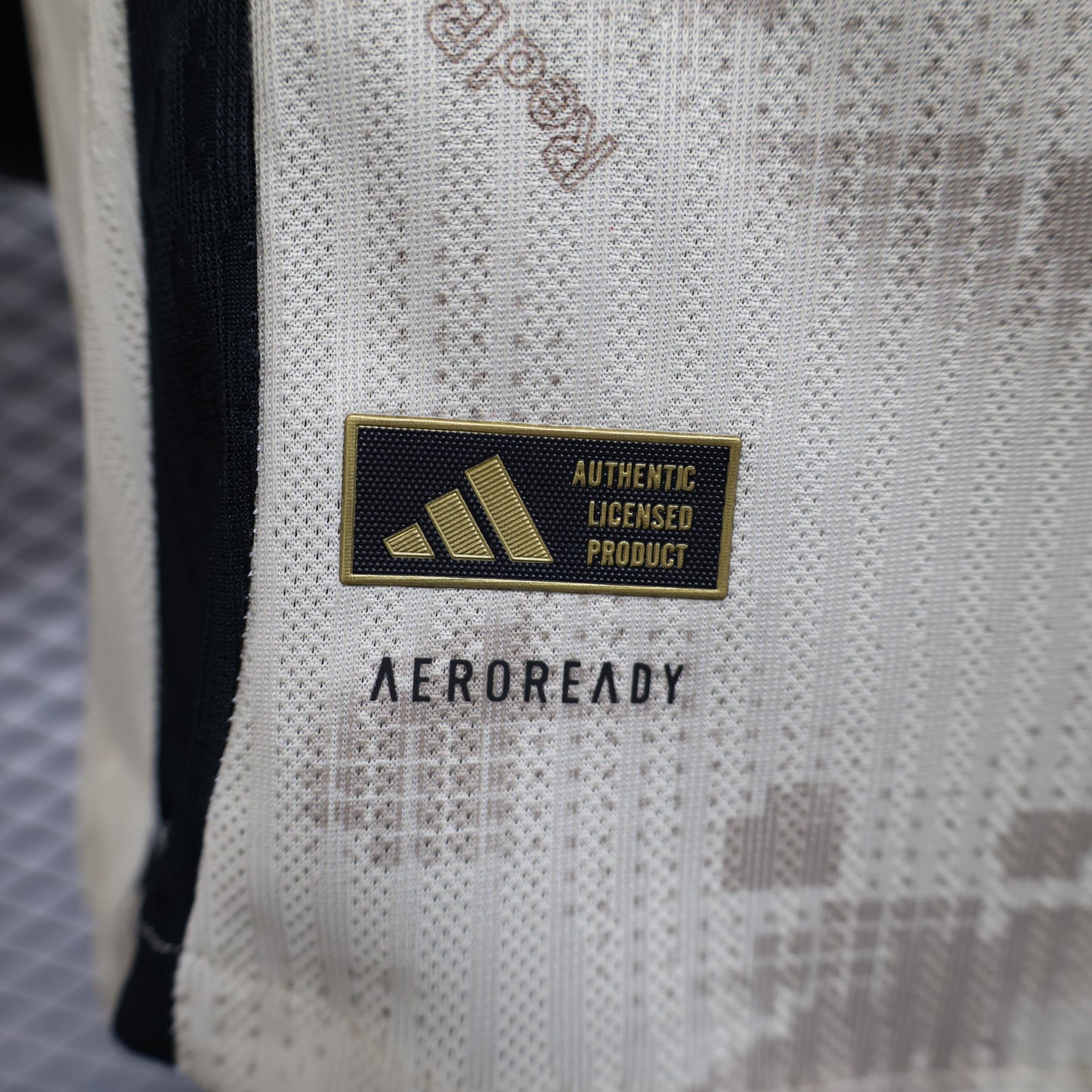 ⚪️ Φανέλα RB Leipzig Away Urban Charge Editio
