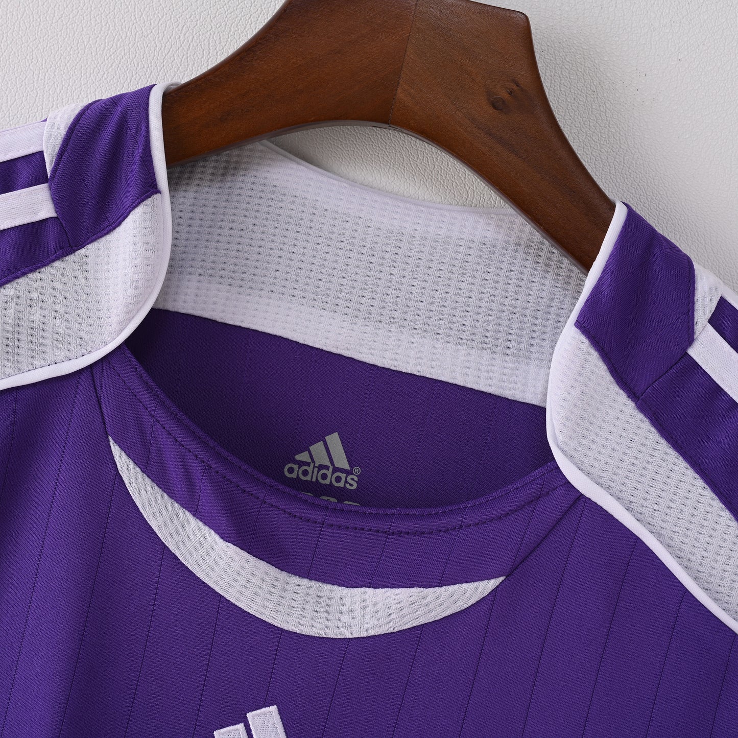 👑Φανέλα Real Madrid 06/07 – Retro Purple Edition