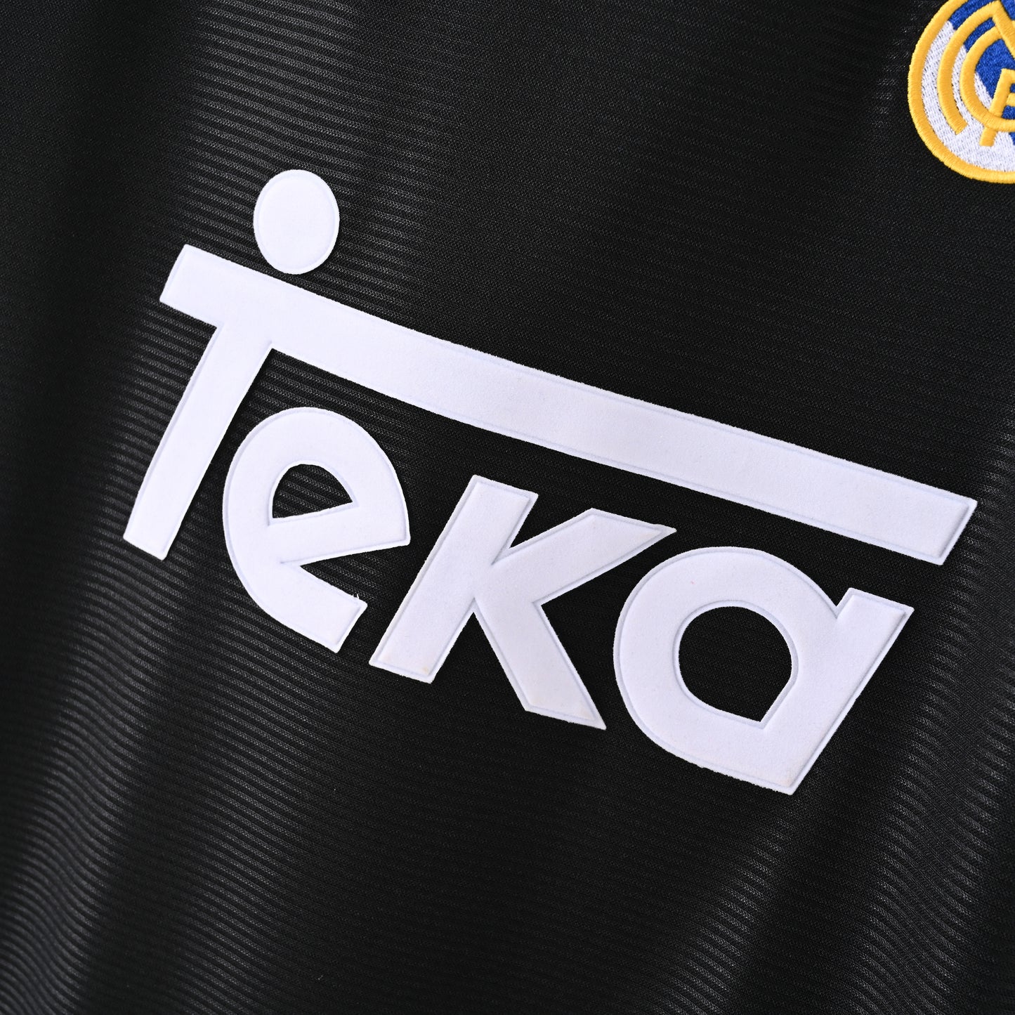 ⚫🟡 Φανέλα Real Madrid 1998-99 Away Jersey – The TEKA Legacy