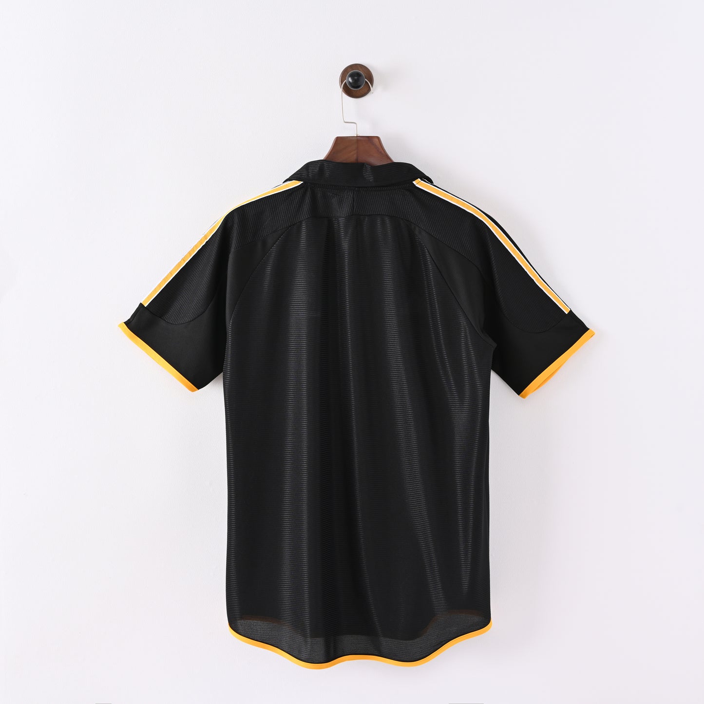 ⚫🟡 Φανέλα Real Madrid 1998-99 Away Jersey – The TEKA Legacy