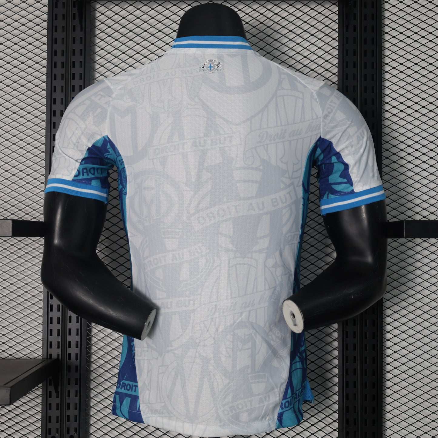 ⚪⚫ Maillot Domicile Juventus Rose Pulse Stripes Edition 